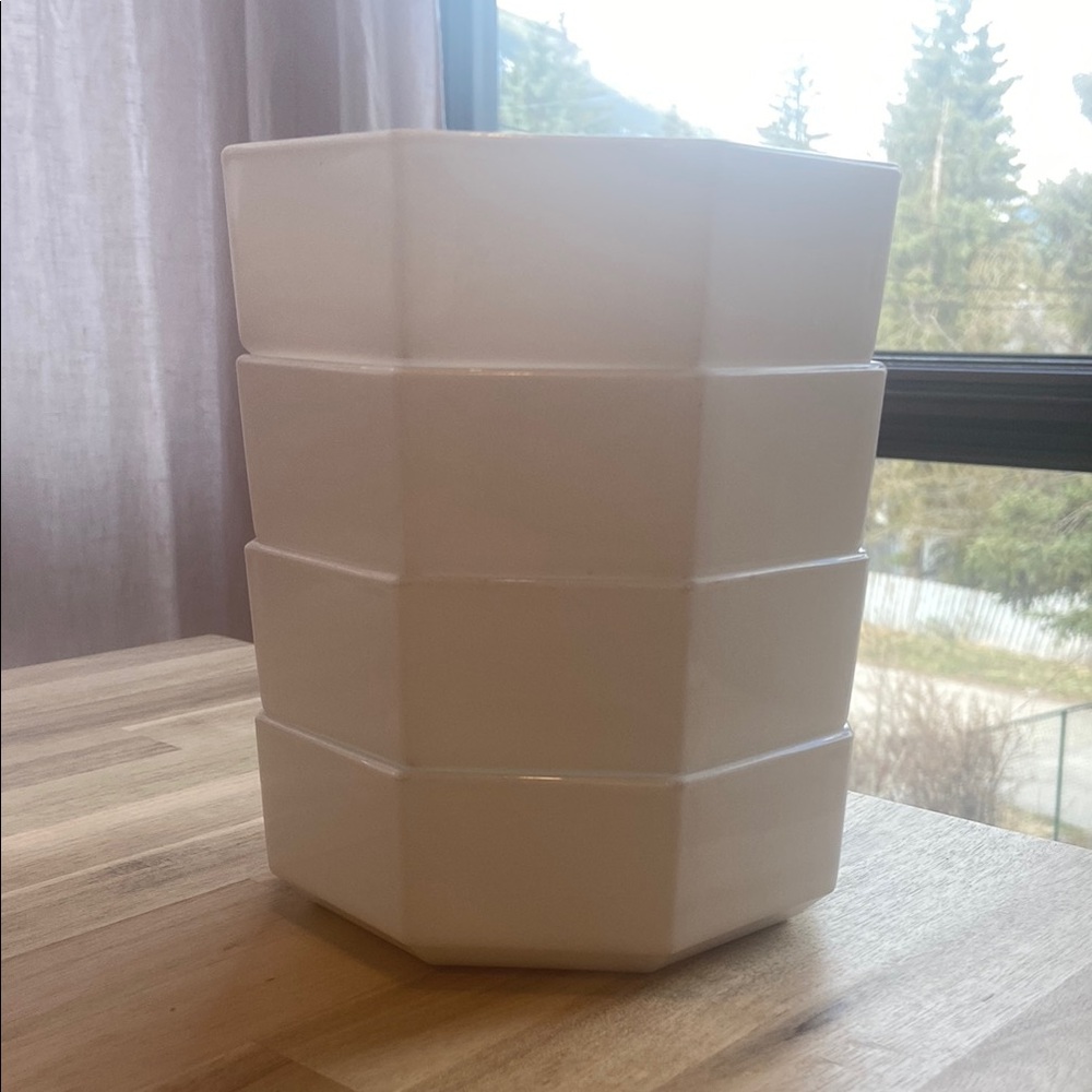 Vintage White Arcopal OCTIME Cereal Soup Bowls  - Set of 4